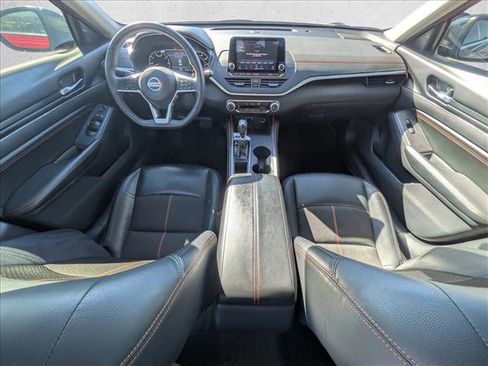 Used 2022 Nissan Altima 2.5 SR image 18