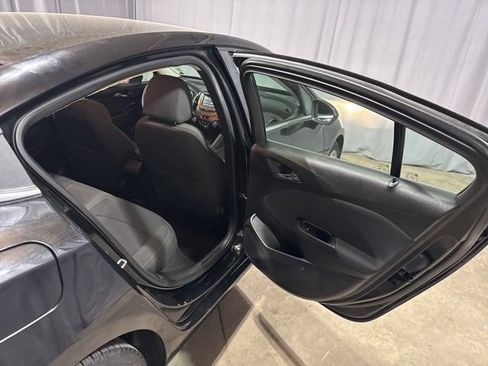 Used 2016 Chevrolet Cruze LT FWD image 25