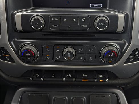 Used 2018 GMC Sierra 1500 SLT AWD/4WD image 33