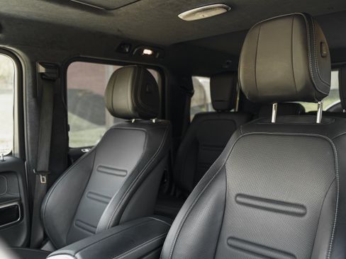 Used 2025 Mercedes-Benz G 550 image 19