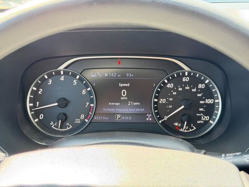 Used 2022 Nissan Frontier SV w/ Technology Package AWD/4WD image 20