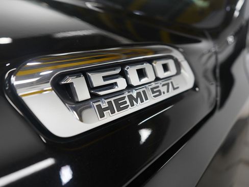 Used 2019 RAM 1500 Limited image 28