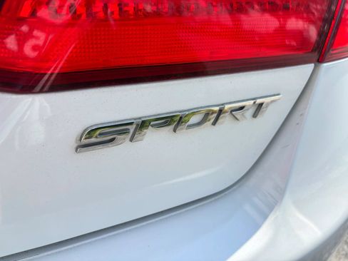Used 2015 Honda Accord Sport image 10