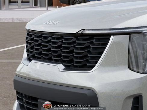 New 2026 Kia Sorento LX FWD image 12