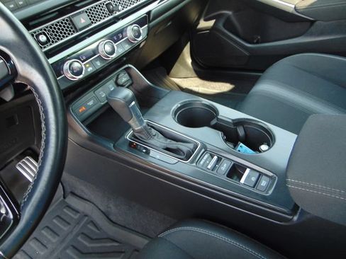 Certified 2025 Honda Civic Sport image 14