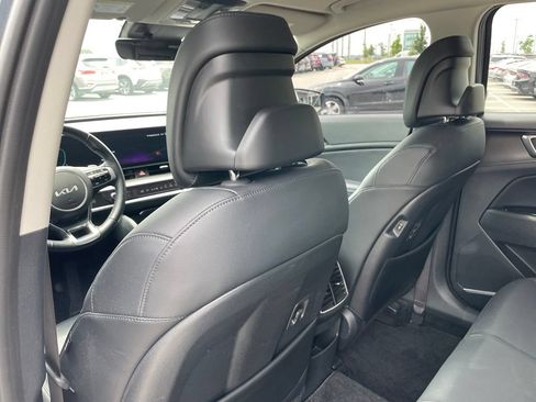 Certified 2025 Kia Sportage EX AWD/4WD image 25