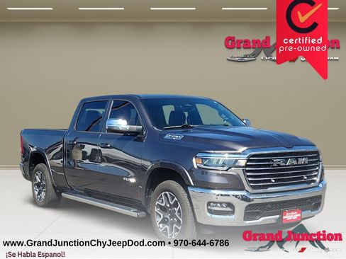 Used 2025 RAM 1500 Laramie AWD/4WD image 1