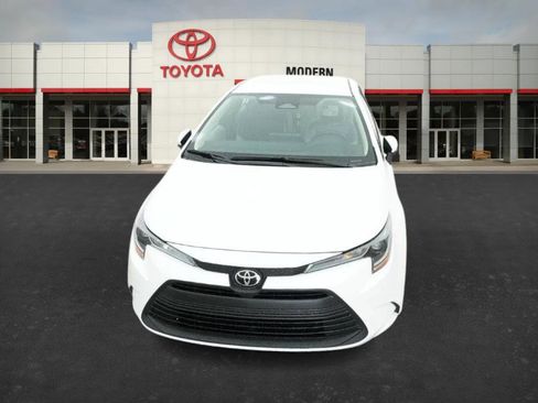 New 2026 Toyota Corolla LE image 2