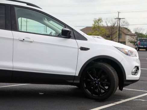 Certified 2019 Ford Escape SE FWD image 5