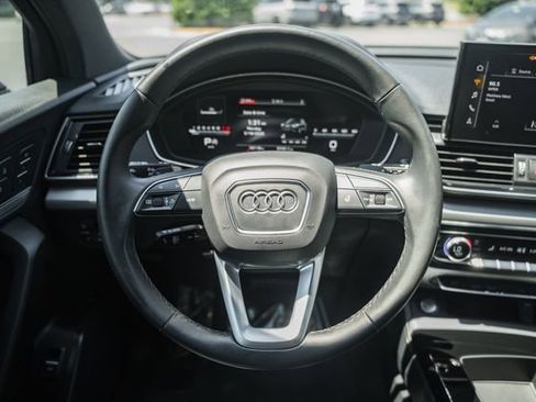 Used 2024 Audi Q5 2.0T Premium AWD/4WD image 31