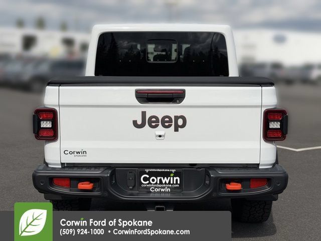Used 2025 Jeep Gladiator Mojave AWD/4WD image 17