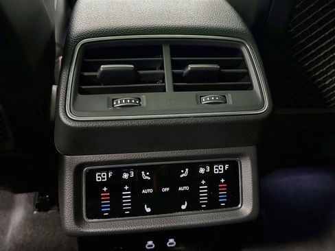 Certified 2024 Audi Q8 e-tron Premium w/ Prestige Package AWD/4WD image 26