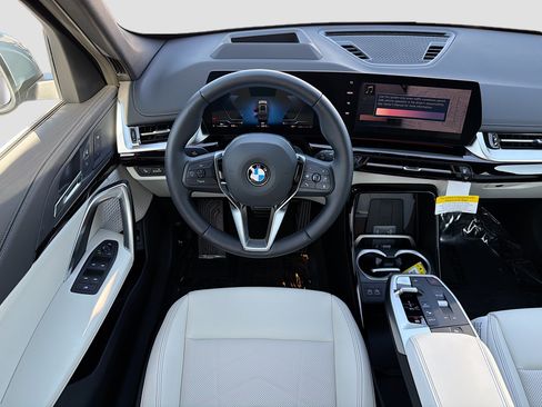 New 2026 BMW X1 xDrive28i w/ Technology Package AWD/4WD image 16