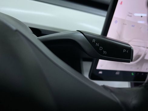 Used 2018 Tesla Model 3 Performance image 24