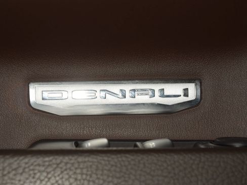 Used 2024 GMC Sierra 1500 Denali w/ Denali Reserve Package AWD/4WD image 53