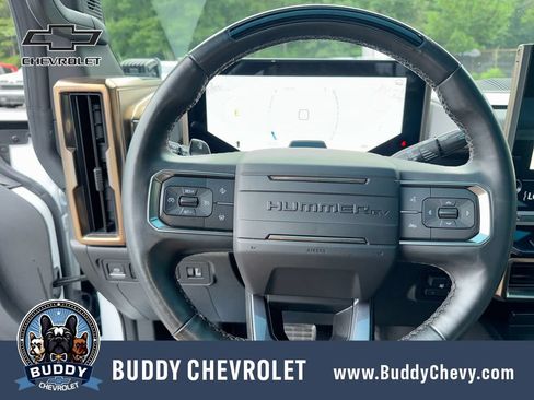 Used 2024 GMC Hummer EV 3X w/ Battery Pack, 24 Module Pack AWD/4WD image 16