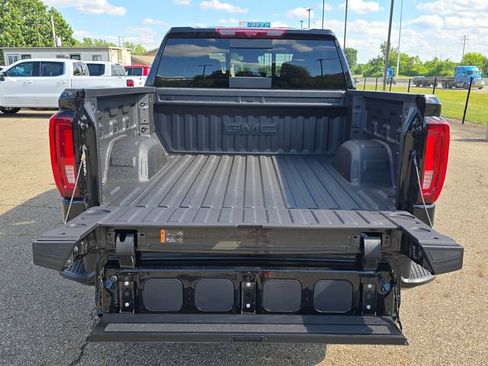 New 2026 GMC Sierra 1500 Denali w/ Denali Reserve Package AWD/4WD image 24