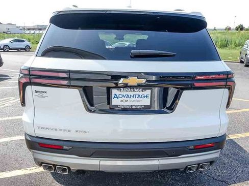 New 2026 Chevrolet Traverse LT w/ LPO, Floor Liner Package FWD image 7