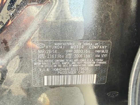 Used 2014 Hyundai Elantra SE w/ Option Group 02 image 32