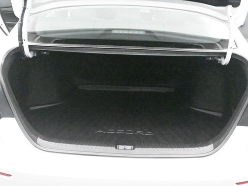 Used 2023 Honda Accord Sport image 15