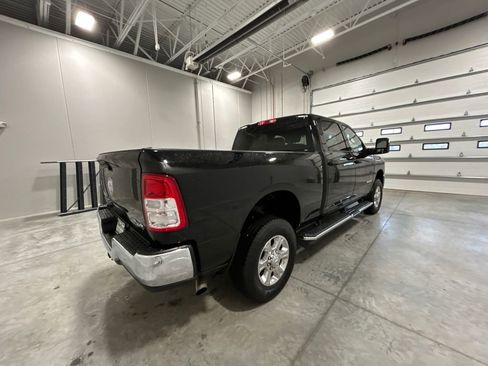 Used 2024 RAM 2500 Big Horn w/ Bed Utility Group image 6