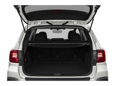 Used 2018 Subaru Outback 2.5i Limited AWD/4WD image 15