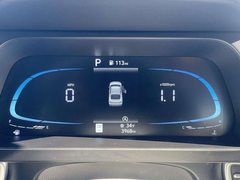 Used 2026 Hyundai Elantra SE image 16