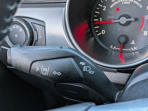 Used 2022 Ford Mustang Premium image 26