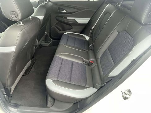 Used 2024 Buick Envista Preferred w/ Convenience I Package image 11