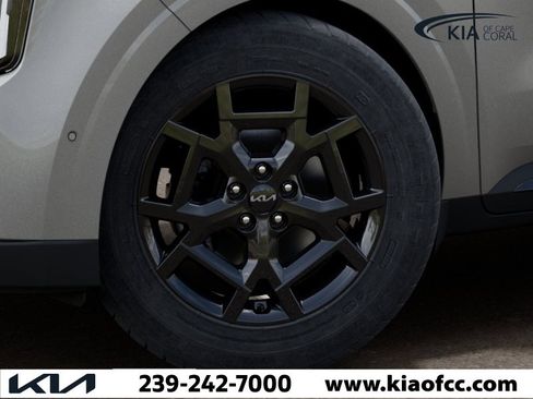 New 2026 Kia Carnival SX Prestige FWD image 9