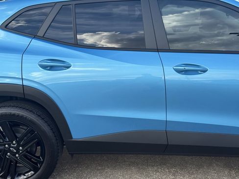 New 2025 Chevrolet Trax ACTIV w/ Sunroof Package image 9