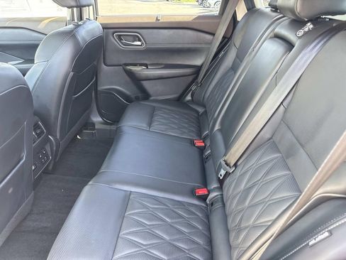 Used 2023 Nissan Rogue Platinum w/ Platinum Premium Package image 29