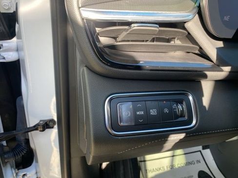 Used 2025 Buick Enclave Sport Touring image 14