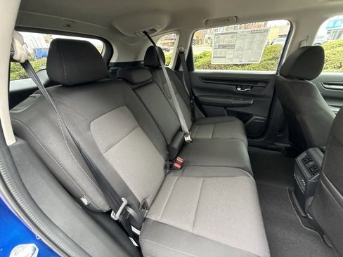 Certified 2025 Honda CR-V EX image 36