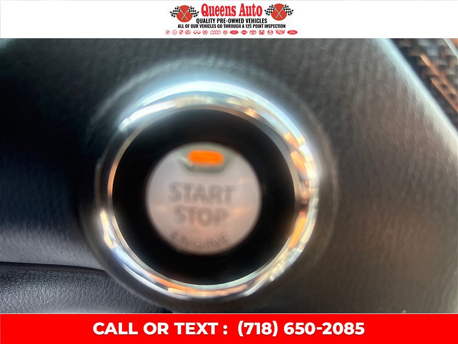 Used 2020 Nissan Pathfinder SL AWD/4WD image 43