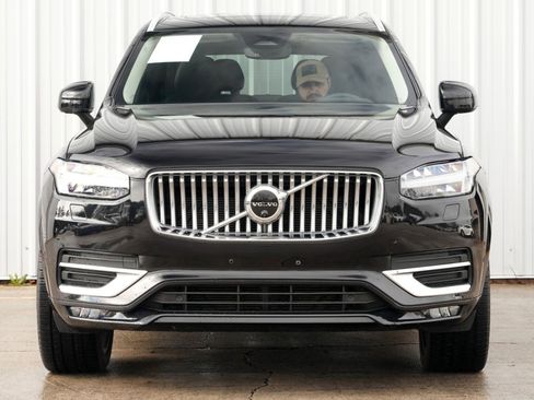 Used 2023 Volvo XC90 B6 Plus w/ Protection Package Premier image 7