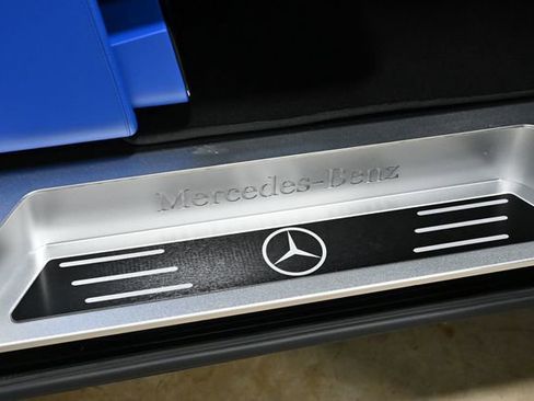 Used 2023 Mercedes-Benz Metris Passenger image 7