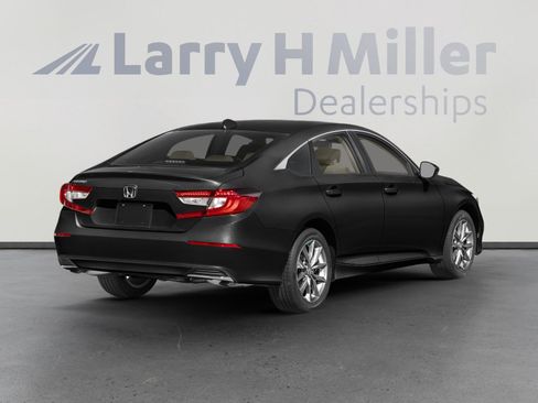 Used 2022 Honda Accord LX image 2