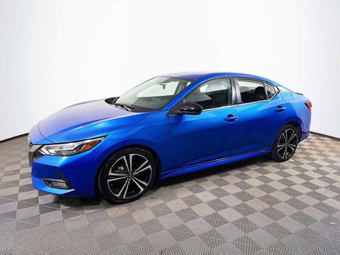 Certified 2022 Nissan Sentra SR w/ Trunk Package image 1