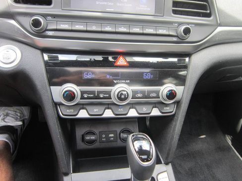Used 2019 Hyundai Elantra Value Edition w/ Cargo Package FWD image 13