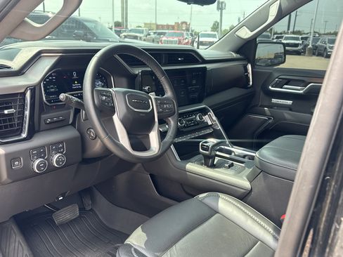 Used 2025 GMC Sierra 1500 Denali w/ Denali Reserve Package AWD/4WD image 5