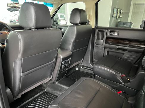 Used 2016 Ford Flex SEL w/ Equipment Group 202A AWD/4WD image 21