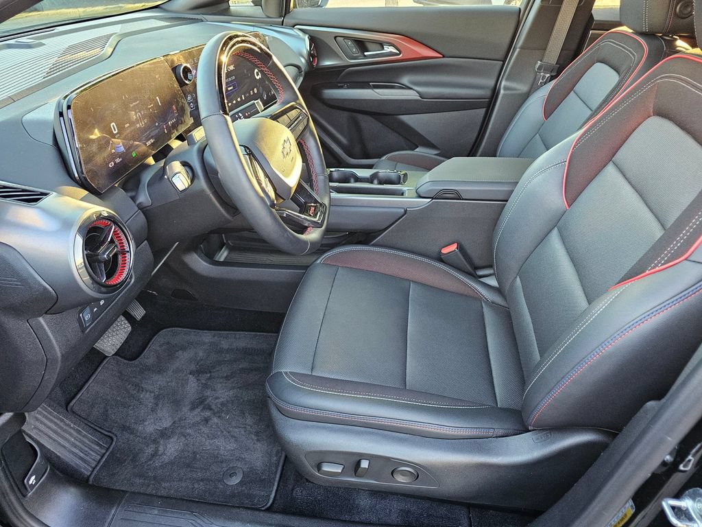 Used 2024 Chevrolet Equinox EV RS FWD image 22