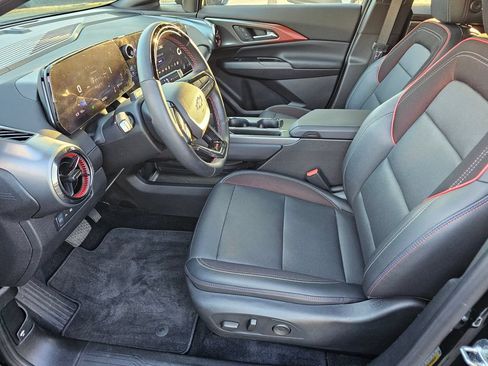 Used 2024 Chevrolet Equinox EV RS FWD image 22