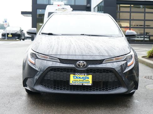 Used 2020 Toyota Corolla LE image 9