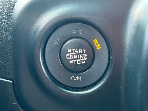 Used 2020 Jeep Gladiator Sport w/ Quick Order Package 24S image 32