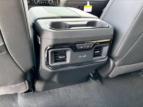 New 2026 Chevrolet Silverado 2500 ZR2 w/ LPO, Dark Essentials Package AWD/4WD image 18
