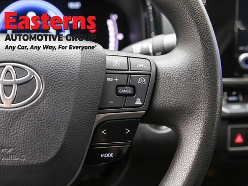 Used 2025 Toyota Camry LE FWD image 16