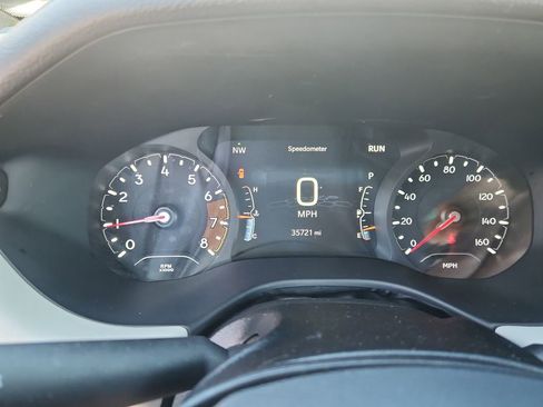 Used 2025 Jeep Compass Limited AWD/4WD image 19