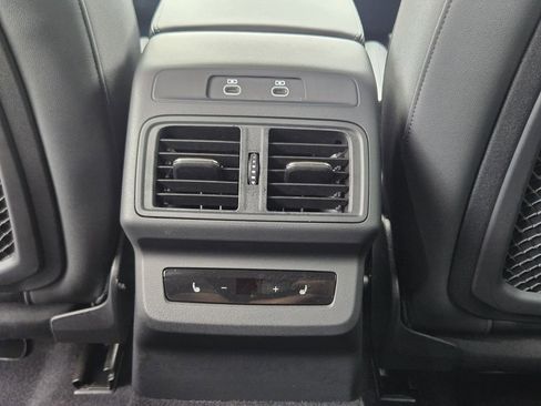Used 2025 Audi Q5 Prestige AWD/4WD image 38
